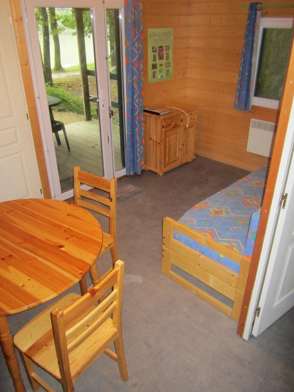 Chalet De La Heronniere Chef-Boutonne Bilik gambar